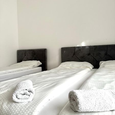 L&L Rooms Марибор Екстериор снимка