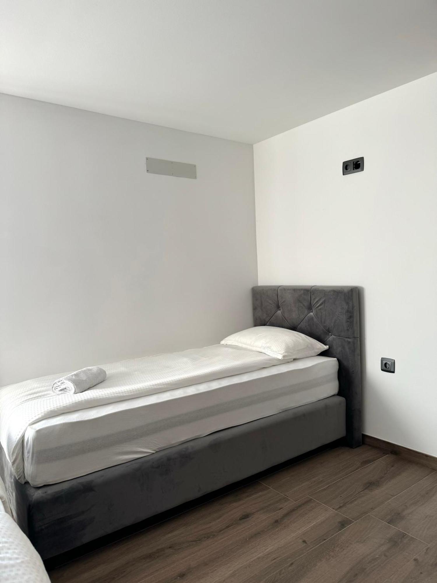 L&L Rooms Марибор Екстериор снимка