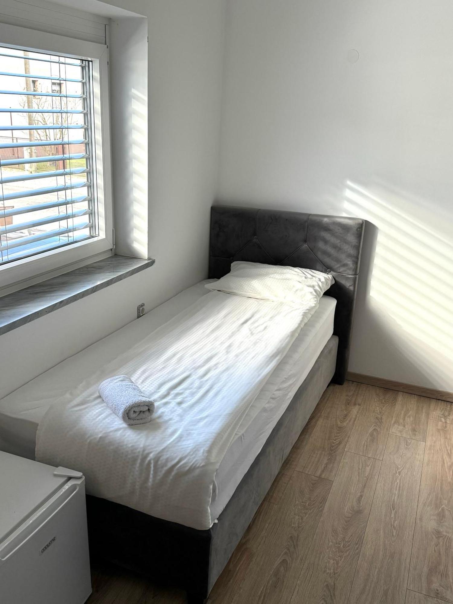 L&L Rooms Марибор Екстериор снимка